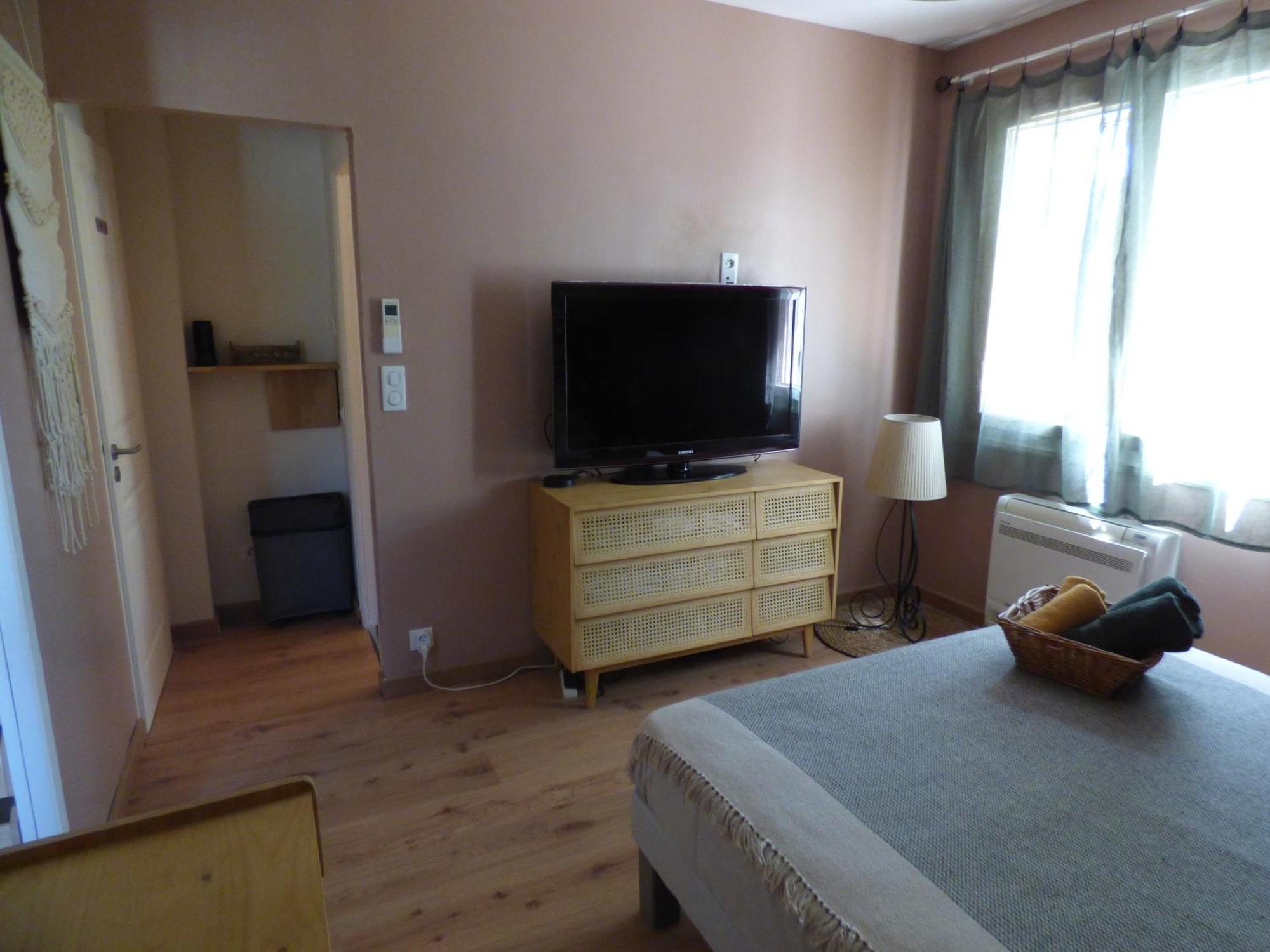Chambre D'Hote Chez Suzel Sussargues Luaran gambar